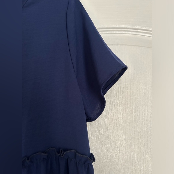 NWOT Perfect Peach Navy Ruffle Peplum Top Size Small - Picture 7 of 8